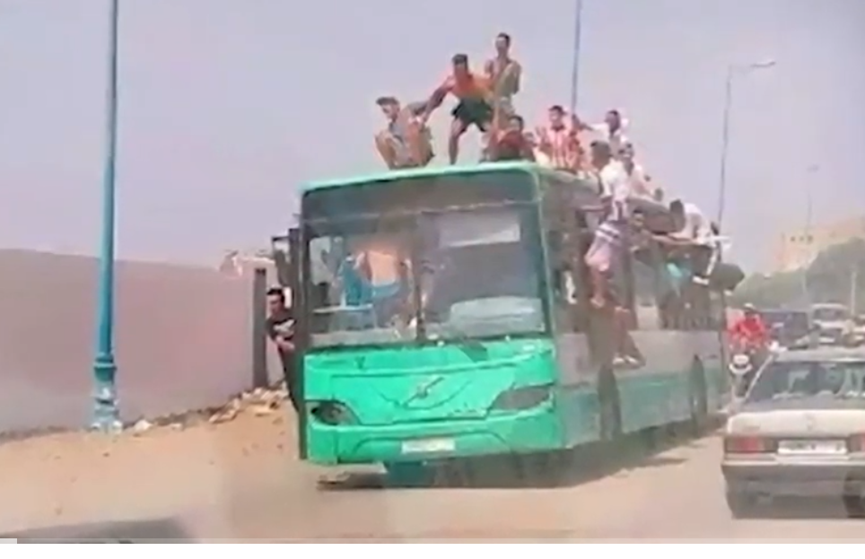تقرير حول كرونولوجيا النقل الحضري بالقنيطرة