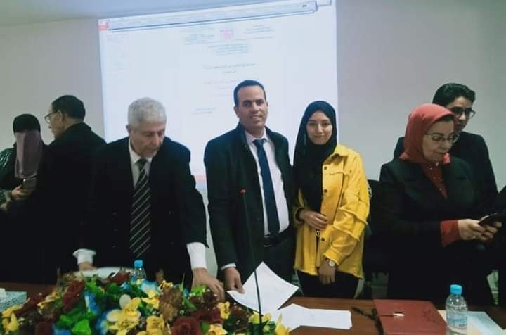 ابن جماعة الرتبة الباحث عزيز الزيتوني يناقش أطروحة الدكتورة ويحصل على ميزة مشرف جدا